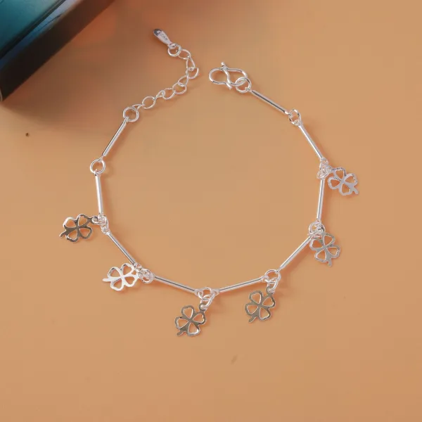 Student-Minimalist-925-Sterling-Silver-Plated-Bracelet-4-leaf